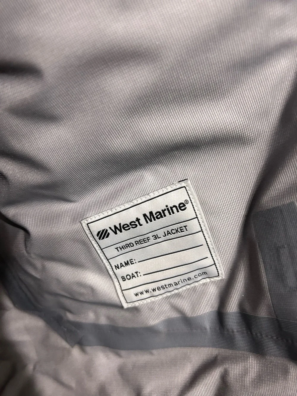 West Marine Third Reef 3L foul weather jacket Nautical Boating NWT Red Black Yel